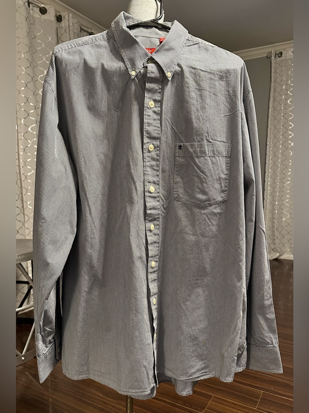 IZOD Long Sleeve Striped Button Down Shirt Tall XLT 100% Cotton Navy White